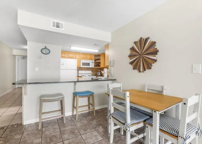Island Winds West 774 Walk To Hangout Beachfront Kiddie Pool Holiday home