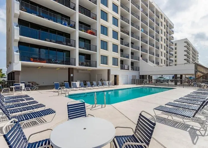 Island Winds West 774 Walk To Hangout Beachfront Kiddie Pool Holiday home Gulf Shores